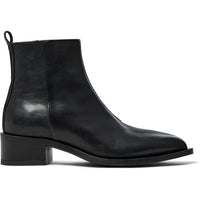 PAElva - Black