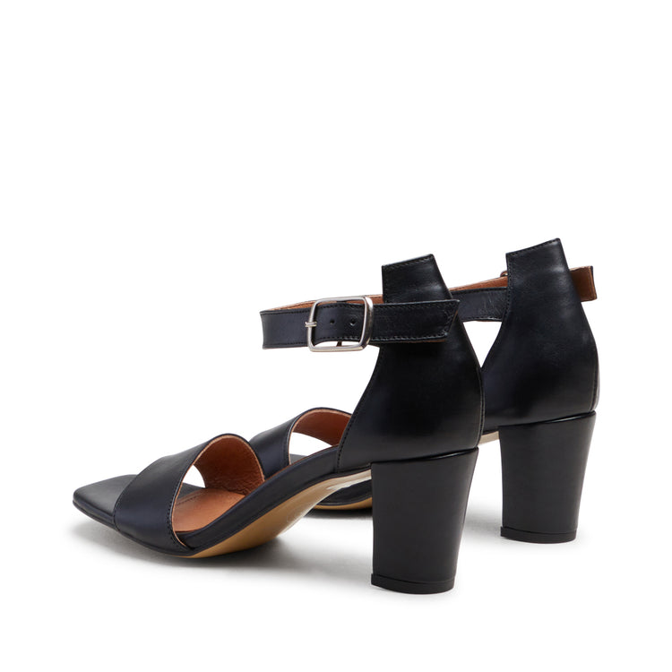 Pavement Sinna Heels Black patent 019