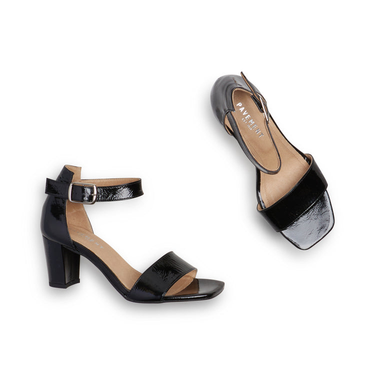 Pavement Sinna Heels Black patent 019