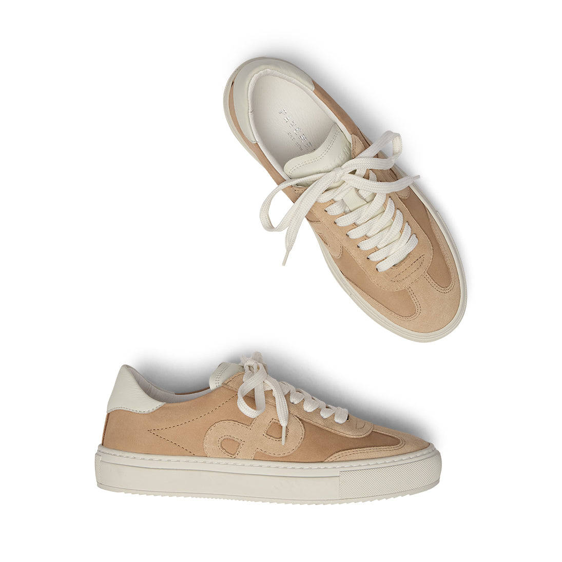 Pavement PAKohia Sneakers Sand 095